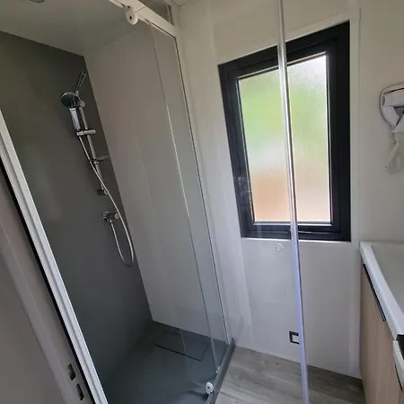 Mobil Home Xxl2 4 Chambres - Camping Bordeaux Lac Bruges Esterno foto